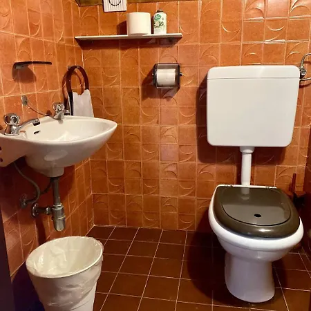 Apartvilla