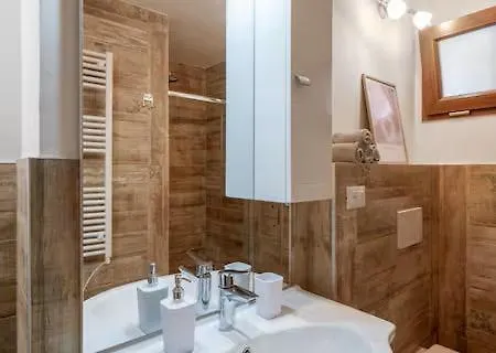 Apartvilla Apartman